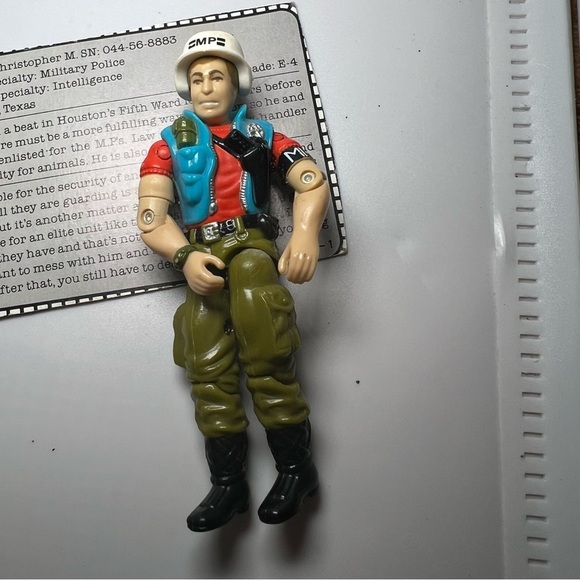 1987 Vintage G.I. GI Joe Law & Order Missing K9 Incomplete With File Card - Picture 2 of 3